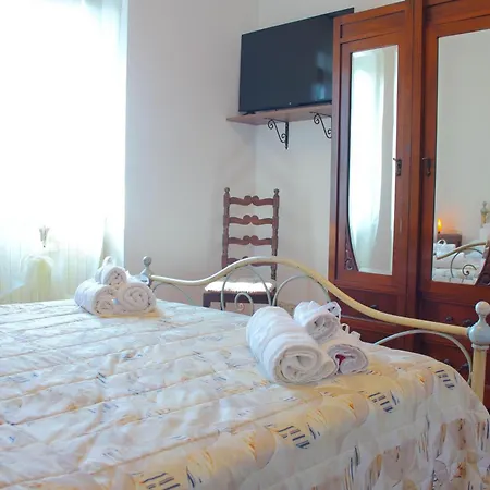 בית חווה Relax Merigge - Piscina A Comune - Parcheggio