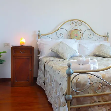 בית חווה Relax Merigge - Piscina A Comune - Parcheggio